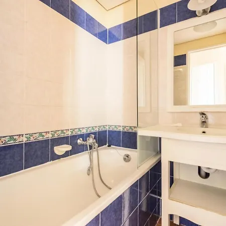 Le Village De Cap Esterel - Maeva - 4 Personnes - Confort Mae-2362 Apartment